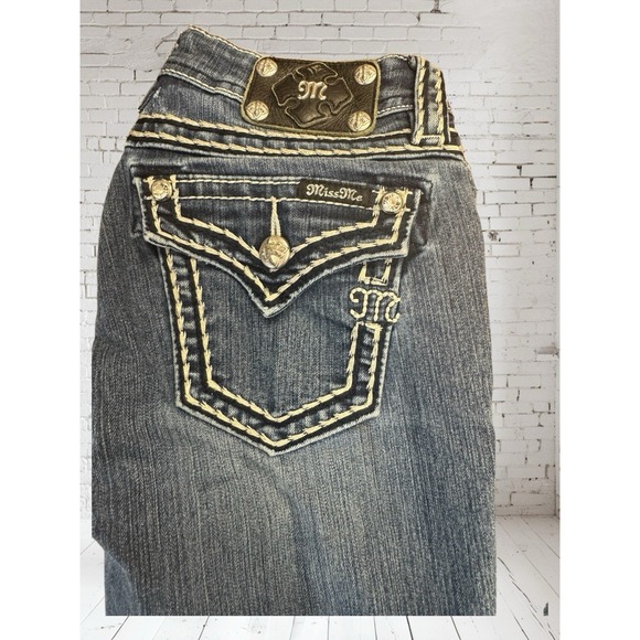 Miss Me Women's Boot Cut  Western Bling Embellished Pockets Denim 27x34 - Picture 1 of 8